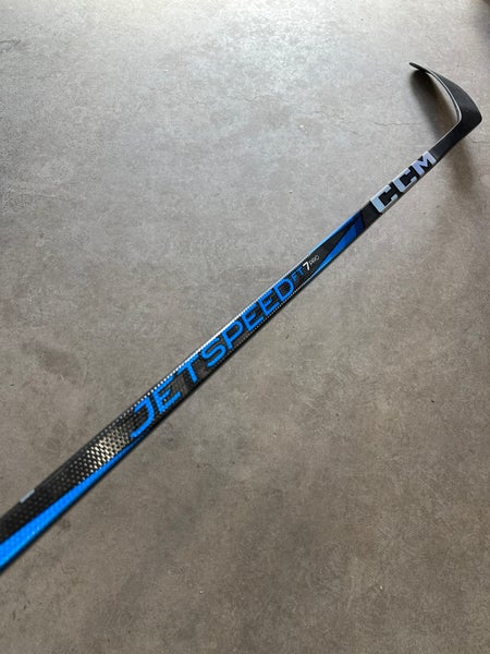 105 Flex P92M Senior CCM Jetspeed FT7 Pro Right Handed Hockey Stick Pro Stock NHL (New)