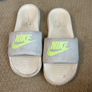 Used Nike Slides