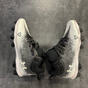Under Armour Spotlight Franchise 2.0 Football Cleats | Size 5.5