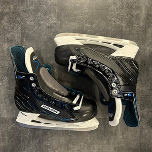 Senior Bauer XLP Hockey Skates Regular Width 9 (New)