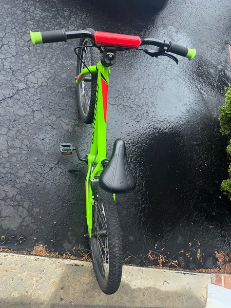 2022 Specialized Road Bike (Used)