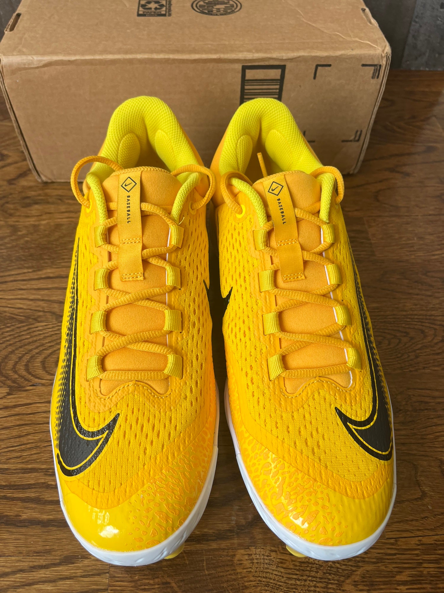 nike huarache free mens yellow