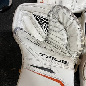 Flyers True 20.1 Glove And Blocker Regular Pro Stock