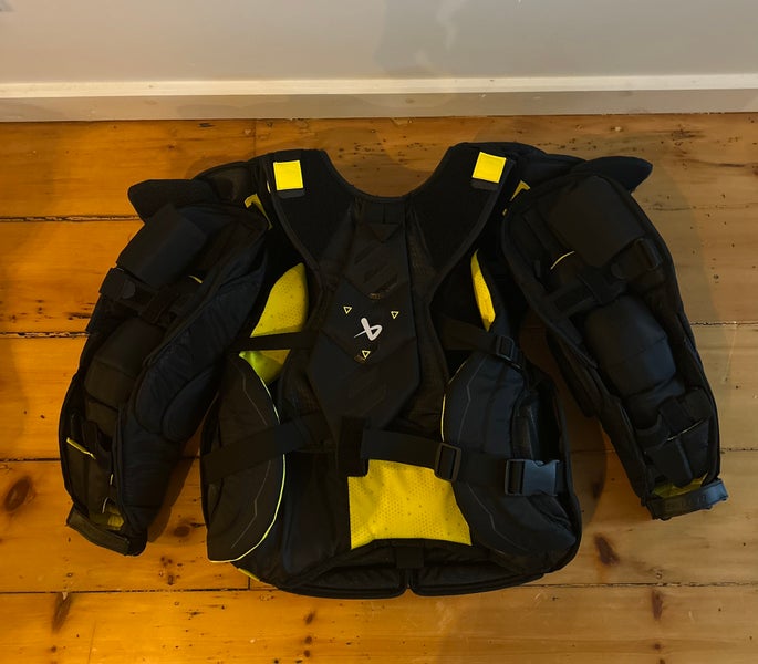 Large  Bauer Shadow Goalie Chest Protector (New)