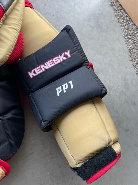 Kenesky Goalie Chest Protector. XL.