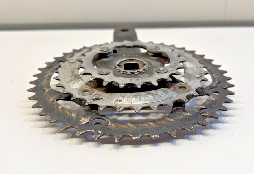 SR Suntour PFF 175mm 44/32/22 Black Aluminum Triple Crankset Steel Chainrings