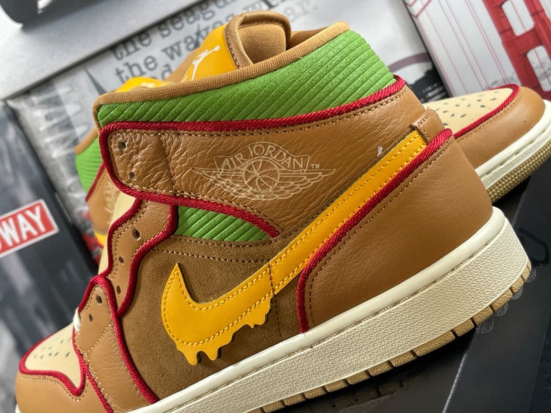 Nike Men's Air Jordan 1 Mid SE 'Cheeseburger'  IB7403-224 NEW