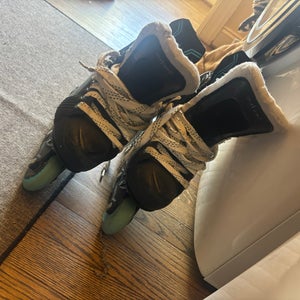 Verbero Marsblade FMT ONE Hockey Skates Regular Width Size 4 (Used)