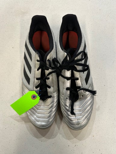 Used Adidas Soccer Indoor Shoes None Senior 11.5 11628-s000166562