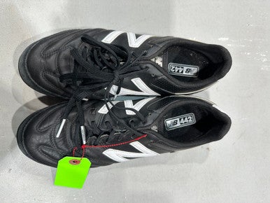 Used New Balance Soccer Indoor Shoes None Senior 9 11628-s000173792