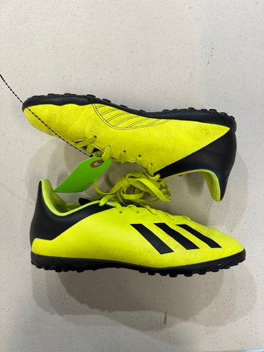 Used Adidas Soccer Indoor Shoes Yellow Junior 04 11628-s000160128