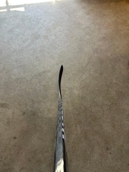 P88M 90 Flex Senior Warrior Novium Pro Left Hand Hockey Stick Pro Stock NHL (New)