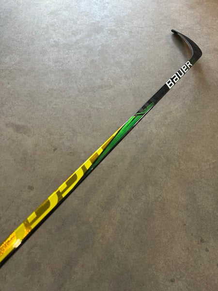 2 PACK 95 Flex P90TM Senior Bauer Supreme UltraSonic Right Handed Hockey Stick Pro Stock NHL(New)