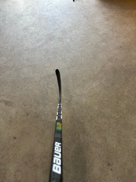 2 PACK 95 Flex P90TM Senior Bauer Supreme UltraSonic Right Handed Hockey Stick Pro Stock NHL(New)
