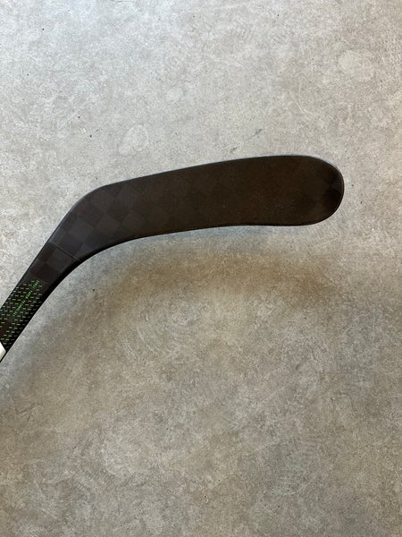 2 PACK 95 Flex P90TM Senior Bauer Supreme UltraSonic Right Handed Hockey Stick Pro Stock NHL(New)
