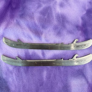 Bauer Fly-X Holders, Runners, & Replacement Steel 221 mm (Used)