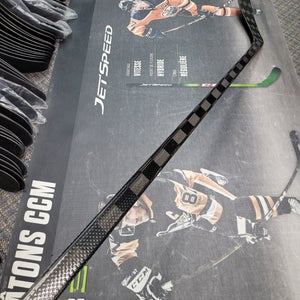 P28 | 75 Flex NEW! CARBON PRO Extra Lite Left Handed Hockey Sticks Pro Stock