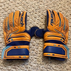 Small Reusch Soccer Goalie Gloves (Used)
