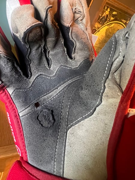 Belle Tire Warrior BULLY Gloves 14" Pro Stock (Used)