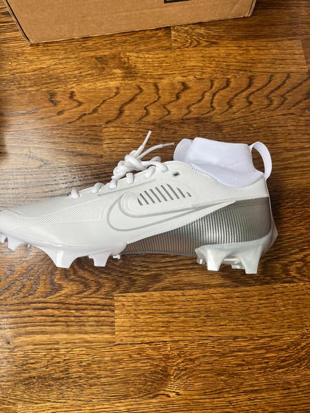 Nike Vapor Edge Pro 360 2 Football Cleats White Silver  display picture 1