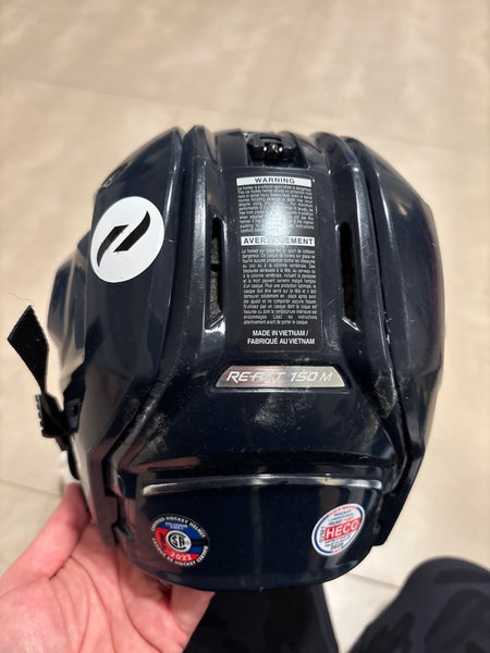 Medium Bauer Re-Akt 150 Helmet (Used)