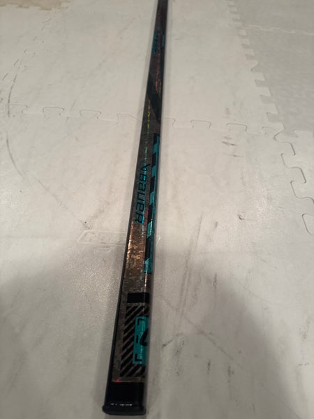 New Senior Bauer Twitch Left Handed P28 Hockey Stick