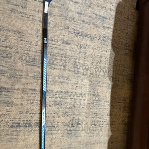 Youth Warrior wr1 Left Hand Hockey Stick   (New)