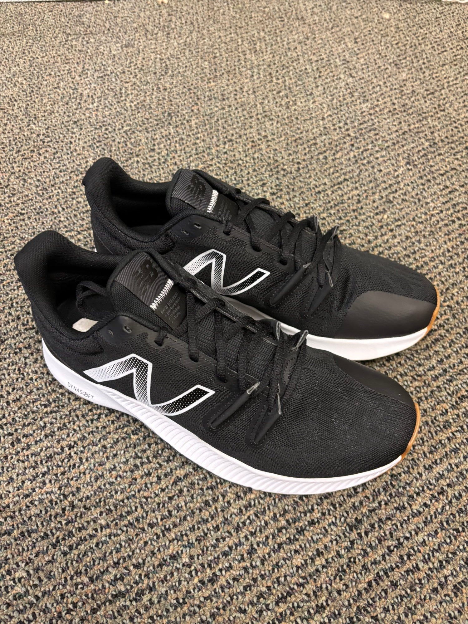 NEW BALANCE MXTRNRLK Men SZ 8 Black and White New with Box Amazon.com | New Balance - Mens Shoes, Size: 8 D(M) US  main image 2