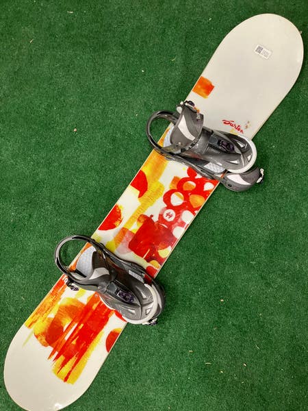 BURTON Feather 144cm スノーボード Womens Burton Feather 144cm Snowboard (Used) | SidelineSwap