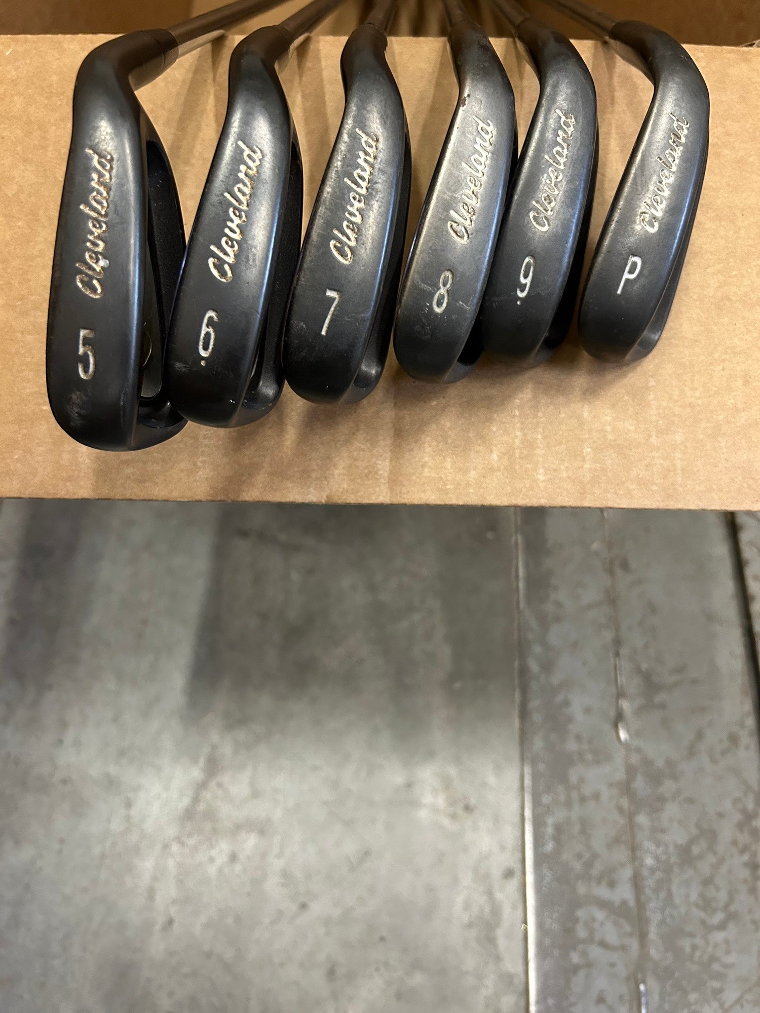 Men's Cleveland Tour Action RH Iron Set | #5-9, PW | SidelineSwap