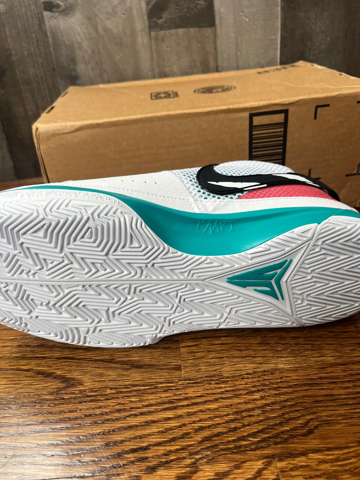 Nike Ja 1 Reverse Scratch Basketball Shoes White Turbo Green Ja Morant SZ 12 Nike Ja 1  main image 2