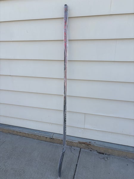 Senior Bauer Supreme UltraSonic Right Handed Hockey Stick P88 (New)