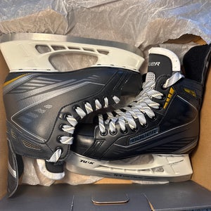 Bauer Supreme 150 Hockey Skates Regular Width  Size 5 (New)