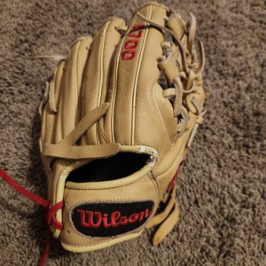 Wilson Right Hand Throw A700 Baseball/Softball Glove 11.25" Great Condition/ Game Ready