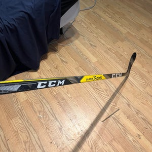 Senior CCM Super Tacks 2.0 Left Hand Hockey Stick P28 Pro Stock (Used)