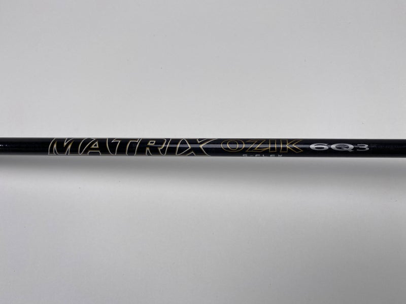 Cleveland 588 Custom Driver 9* Matrix Ozik 6Q3 Stiff Graphite Mens RH