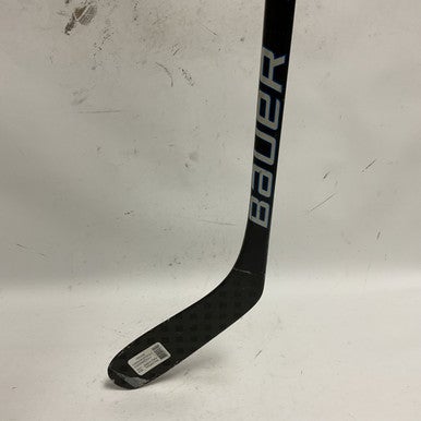 Bauer (Used) Right Handed Intermediate Junior Mid Pattern P88 Hockey Stick
