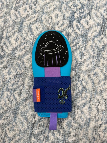 NEW Absolutely Ridiculous Prince Outer Space Sliding Mitt 2.0 Baseball ...