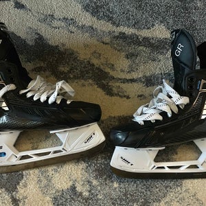 2024 True Hzrdus Pro Hockey Skates Regular Width 8 (Used)
