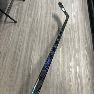 Junior Bauer Left Hand P92  (New) Proto-R Hockey Stick