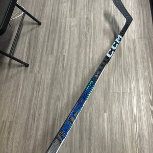 Senior CCM Left Hand P28 75 Flex Pro Stock (New) Jetspeed FT6 Pro Hockey Stick
