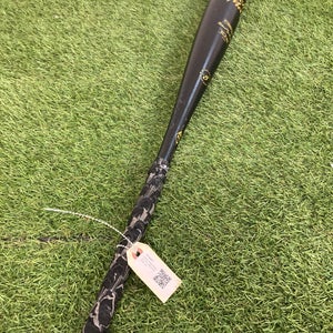 Easton Black Magic (2 3/4") USSSA Bat 2023 (-8)