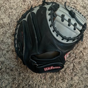 A100 catchers mitt