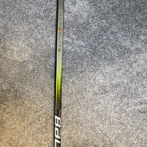 LIGHTLY USED Bauer Vapor Hyperlite 2 Left Hand 65 Flex Intermediate P92 Hockey Stick