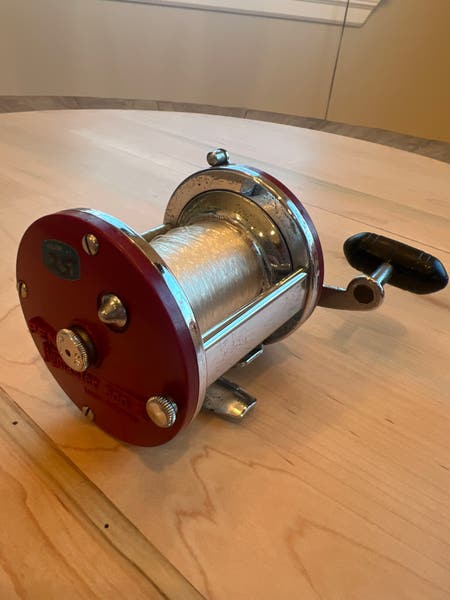 Engins de pêche vintage - Moulinet Penn Jigmaster # 500 avec