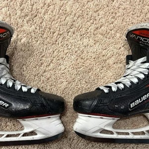 Bauer Vapor 3X Pro Hockey Skates Regular Width Size 3 (Used)