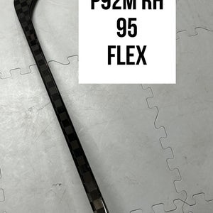 Senior(1x)Right P92M 95 Flex PROBLACKSTOCK Pro Black Out Unbranded Pro Stock Nexus Hockey Sticks