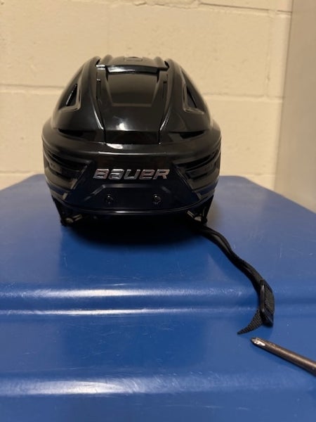 Medium Bauer Re-Akt 155 Helmet (New)