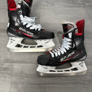 Lightly Used Bauer Vapor X4 Hockey Skates  7 (Used)