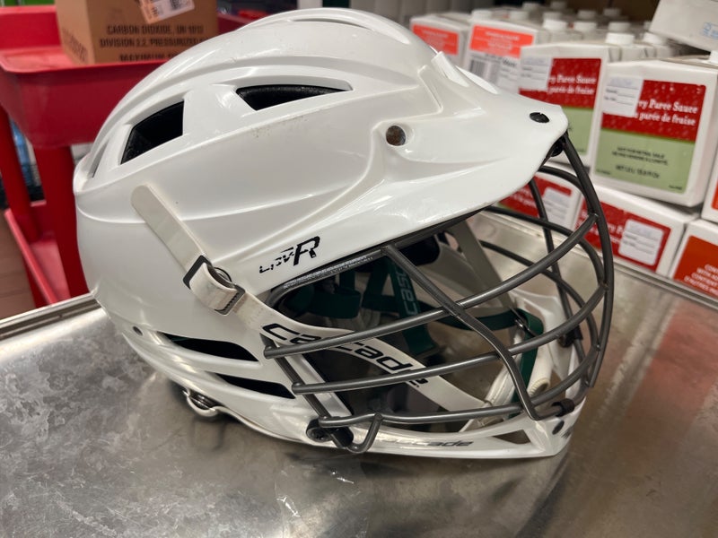Men’s Cascade CPV-R Lacrosse Helmet M/L (Used)